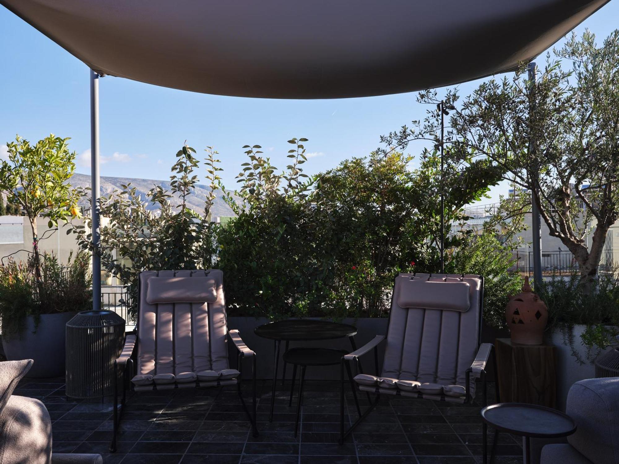 فندق Monastik Living In Athina أثينا المظهر الخارجي الصورة